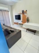 Apartamento na Praia Grande na Aviação - Varanda Gourmet com churrasqueira, WiFi - Ar Condicionado - Estacionamento e vista para o Mar - Acomoda ate 6 pessoas