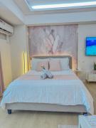 nJoy! Elegant Peach Heaven at Venice Grand Canal