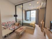 47fl Skyview with Balcony Pool Gym 200m from MRT