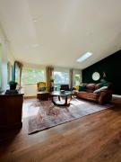 Top Travelers Rest