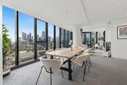 Exceptional View 3B 2B 2 Carparks near Crown Casino!