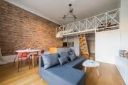 Wilson Park Homely Studio with Mezzanine by BookingHost