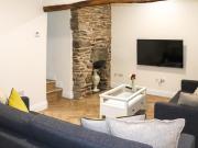 Apartment One - Uk49591