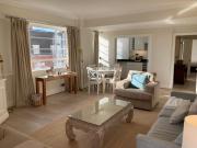 NELL GWYNN HOUSE - Luxurious and Opulent Extra Large One Bedroom Apartment