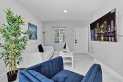 Modern 2-Bedroom Apartment