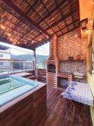 Cantinho Feliz de Muriqui Casa amarela