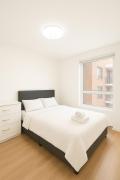Contemporary 2 Bedroom Flat with Great Location in Salford Contemporary 2 Bedroom Flat with Great Location in Salford
