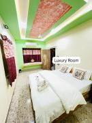 Hotel Pranjal Palace