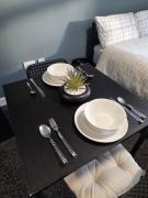 Cozy Urban Studio Steps from Wolverhampton Centre Appt 10