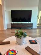 Luxe Home Near DTLA & Dodgers with Rooftop