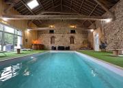 Gite de charme avec piscine intérieure