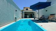Casa com piscina a 5 mint do Centro