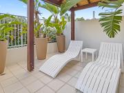 Top Alexandra Headland