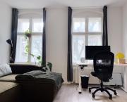 Ruhige & geräumige 2-Zimmer Wohnung in Neukölln