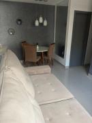 Cozy 2-Bedroom Apartment 2 km from the Airport