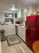 Private Oakland Hills Guest Apartment