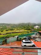 Top Khandala