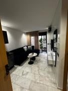 Studio centre ville 2 min stadium avec fibre optique