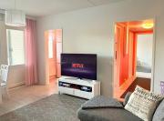 Next to a ski trail & free parking