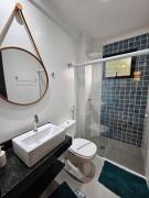 Seu Refúgio Moderno Perto da Praia do Tombo