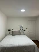 Habitación donde Max