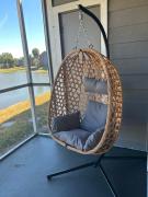 A full-fledged apartment with overlooking the lake