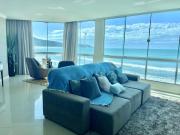 Dúplex frente ao mar localiza em Bombas