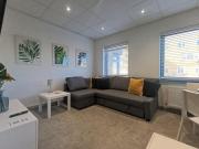 Open Mind Property -2BR Flat Commercial Road