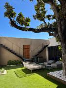 Villa cœur de ville avec piscine