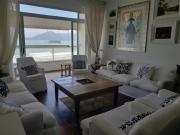 Vista espetacular à beira-mar