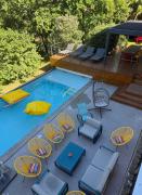 Beautiful villa under pine trees heated pool