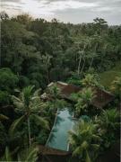 Aksmi Suites & Villas