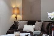Leeds City Centre Apartment with Town Clock Views, walk away from Train Station