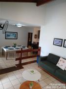 Ótima CASA a duas quadras da praia