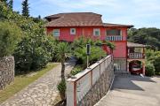 Apartments with parking space Lopar, Rab - 18005