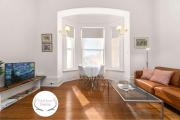 Timeless CBD Sanctuary - 1BR - Heart of Adelaide
