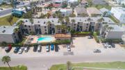 250 Paces to Beach Pool 1st Floor condo