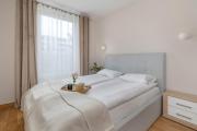 Family Apartment in Cracow with Parking, Desk and Bathtub by Noclegi Renters Family Apartment in Cracow with Parking, Desk and Bathtub by Noclegi Renters