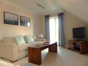 Basingstoke Apartments - St Raphael House, City Centre Charming Apartments