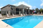 Top Austell