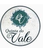 Quinta do Vale- Cabana dos Esquilos: Lago, Cascata