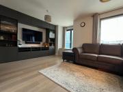 5 bed TOWN HOUSE - SWANSEA BAY, MARINA & ARENA VIEW Mins to BEACH & CITY