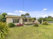 Cosy cottage at Coronet Bay