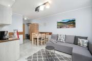 Charming Studio with Parking and Balcony in Karpacz by Noclegi Renters