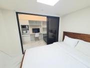 R house near Sinchon station and Ewha Womans Univ station