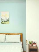 2-bedroom apartment near the airport