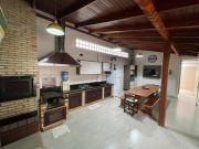 Casa para 9 pessoas - Bombinhas Centro