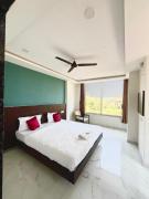 Top Garudeshwar