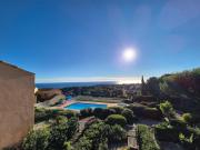 T2 vue mer, piscine et place de parking