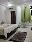 Hotel golden Eagle home stay